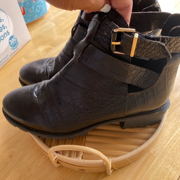 Miista Leather Ankle Buckled Boots Croc Embossed 7 - Picture 3 of 4